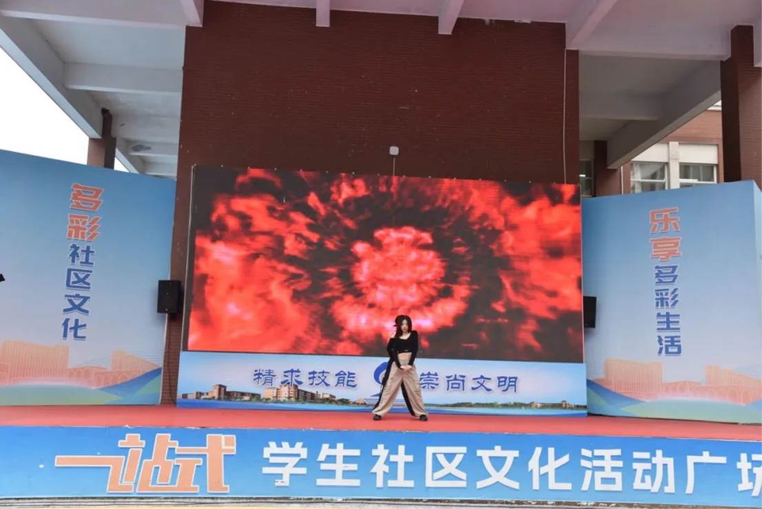 f9b6c87725fa4bb232944dce7c39514ef66fadf8