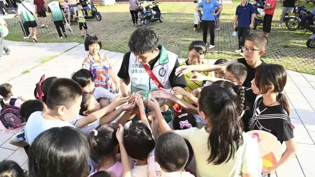 f565b4db315a74bdd46ab5ec11981ea5067447bd