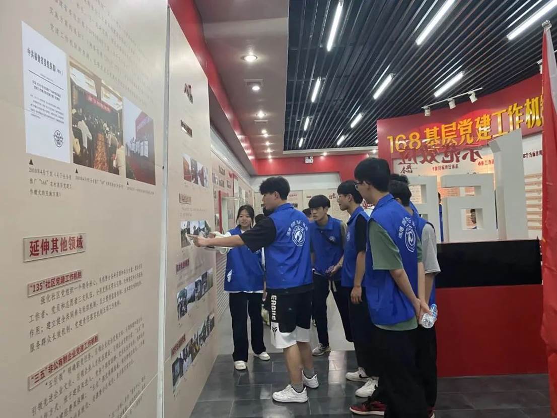 8fb8d6a3d1b2aa2469a94d42522ec0ec2f74a56e