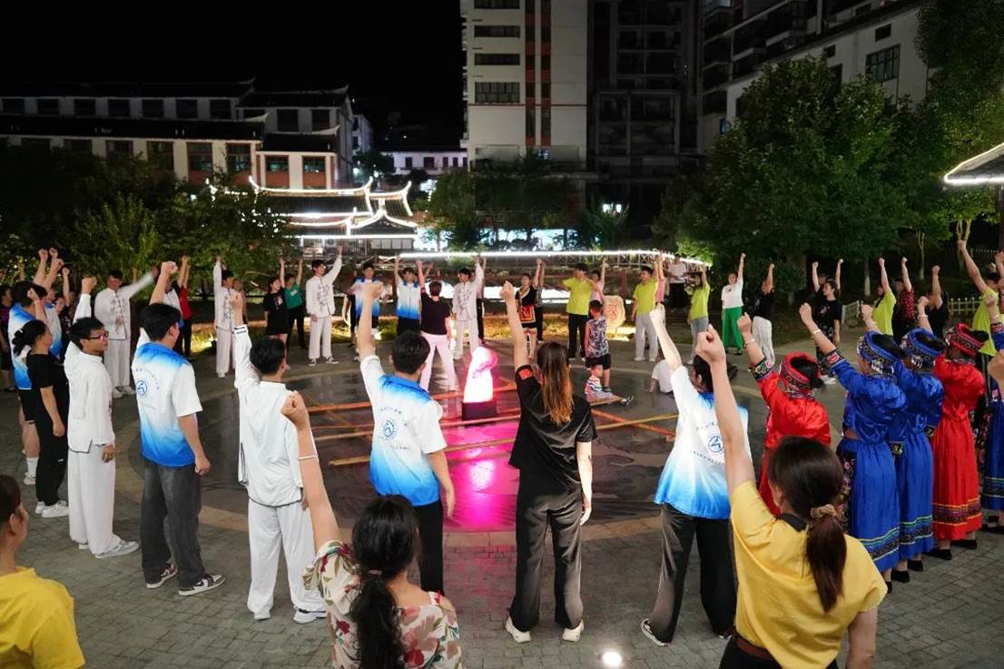 0785c7c4c695d0c7bb44bd0030a66f202ac0122a