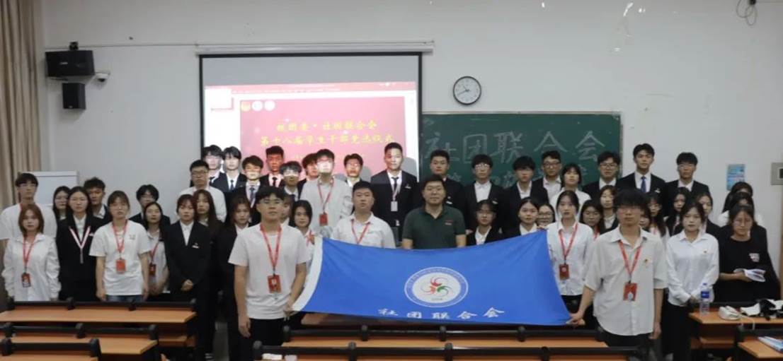 a8dc052ed6df12f50b4e8b69b3aa7c01381ba04e