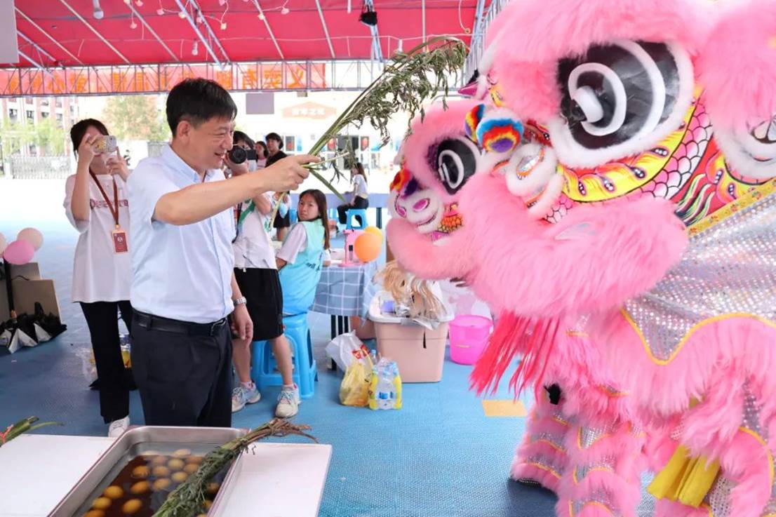 186a265eafc11b72c938b2690f977a1bff1c7884