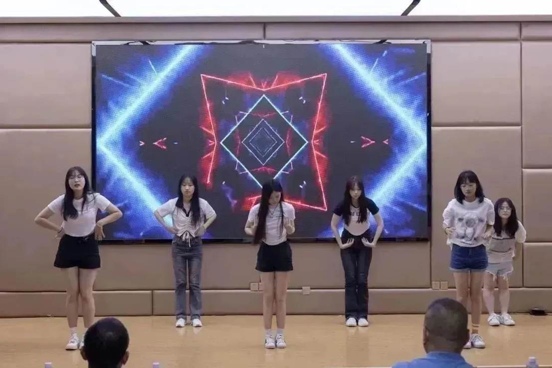 972ec22843cd4546f0a8f307b5f43bf77b94e939