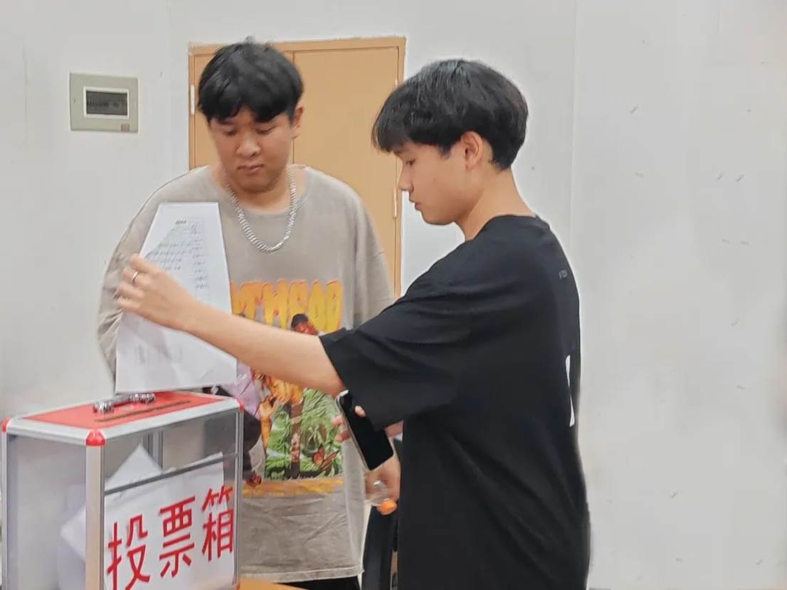 5f7cd370866b7660d64149c9d39927c2e3bc1e5d