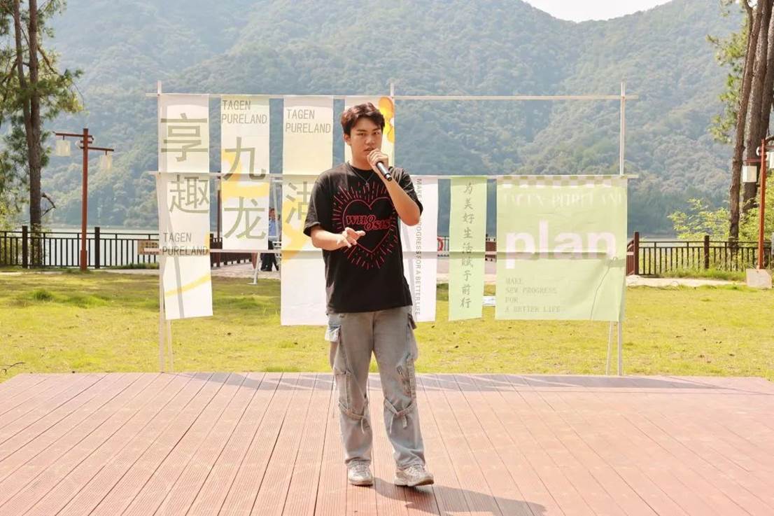 e2295923c934ac119285ecd3d9a992494ea65e37