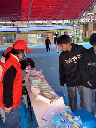 e378667abef8f3b74d3e916b2d60159