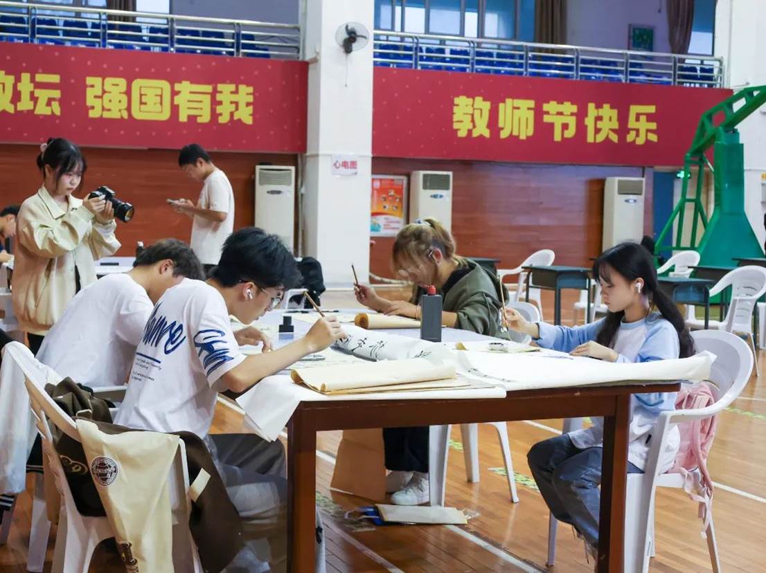 69ad1c606a6db0d16d7c8732aeb30a0e042cdcdc