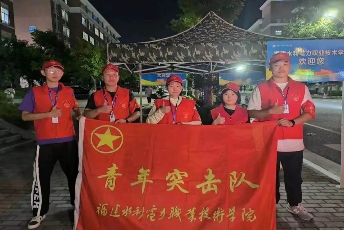 9adaaac3357ffdc484f10787c943f31315a12785