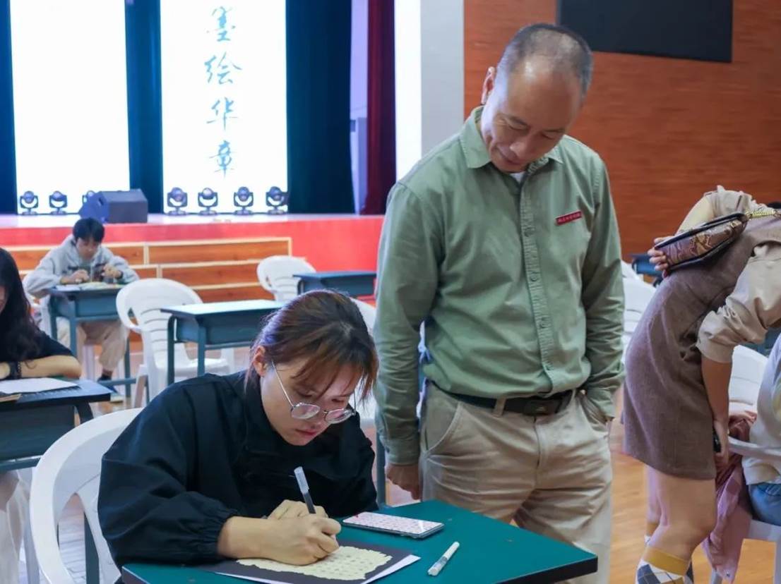 dba490a3927c4d73ee2e3b589d02a2fdc3a9f456