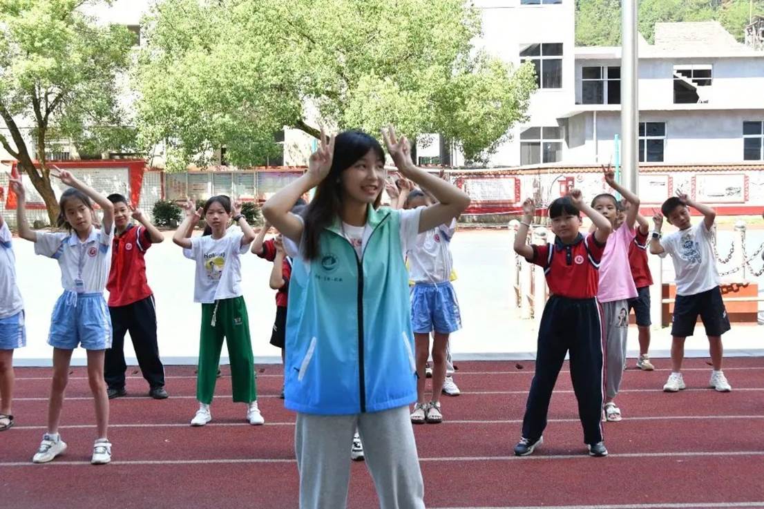 b62d84026032a60a6b7df8ae9fc2e58bb2665889