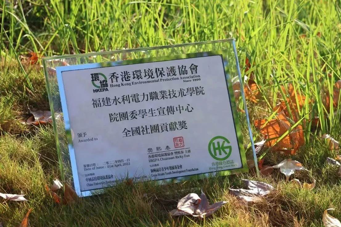 7301b4bab2bc86dd5c7a43fced513d02c3665ae0